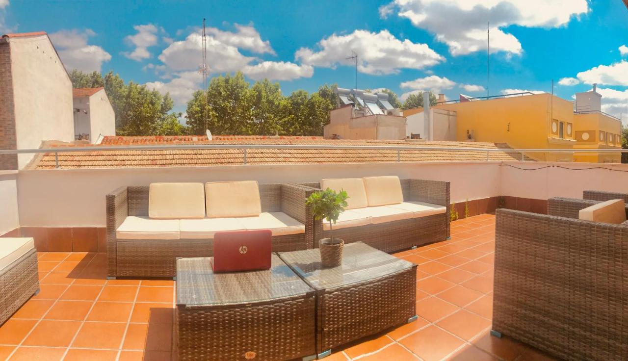 Atico & Terraza A 6 Minutos En Metro De Atocha Estacion Central Madrid Eksteriør bilde
